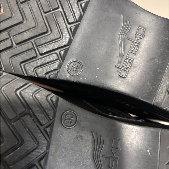 Dansko Classic Black Leather Clogs - Picture 7 of 7